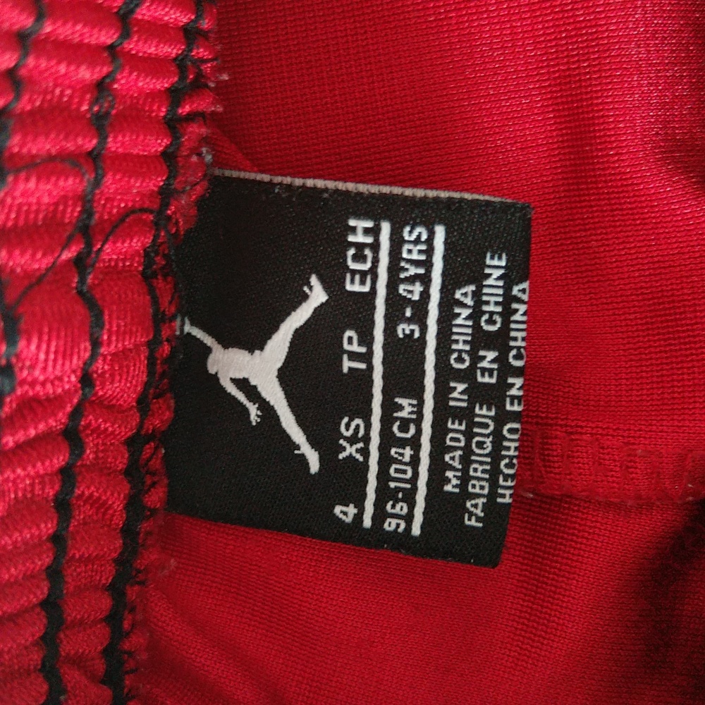 JORDAN A I R - black , red ,& white boys matching active, sports sets size 4 . - Picture 11 of 14